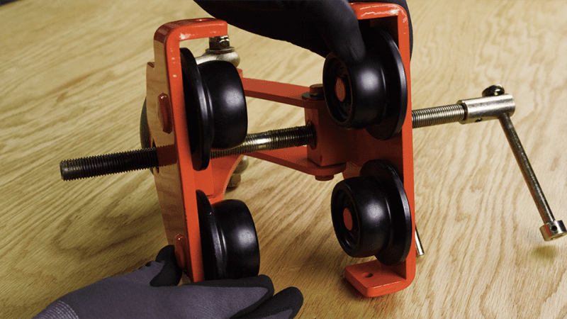 Tiger Lifting Adjustable Plain Hoist Beam Trolleys wheels close up